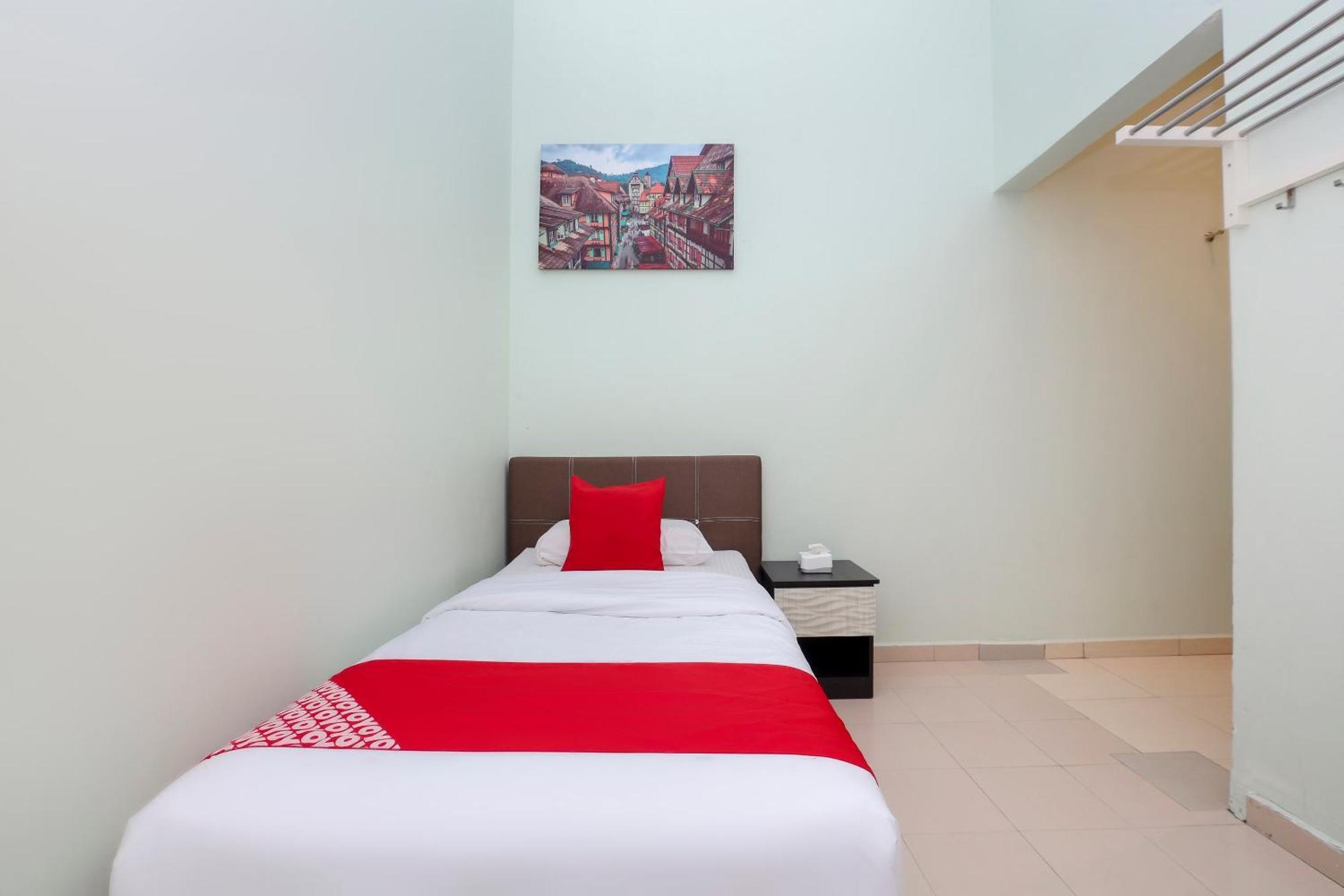 Oyo 90132 Come Inn Premium Kuala Terengganu Zewnętrze zdjęcie