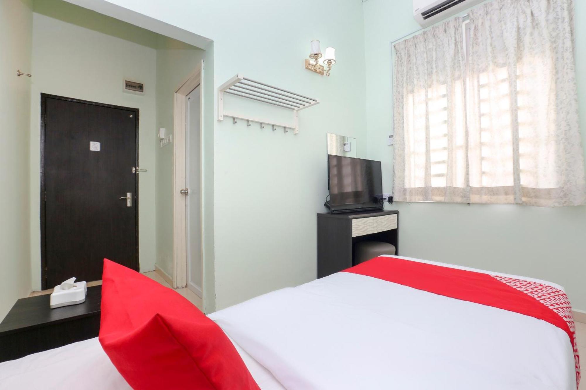Oyo 90132 Come Inn Premium Kuala Terengganu Zewnętrze zdjęcie