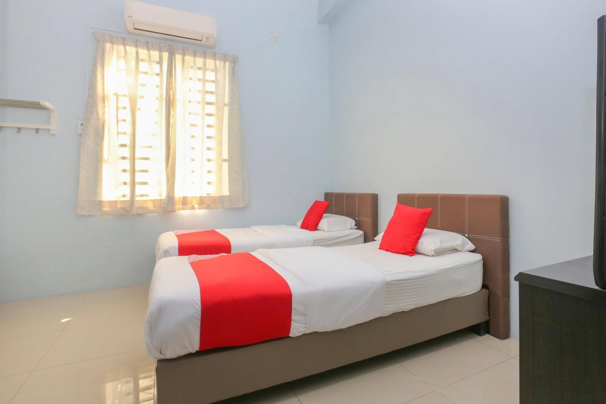 Oyo 90132 Come Inn Premium Kuala Terengganu Zewnętrze zdjęcie