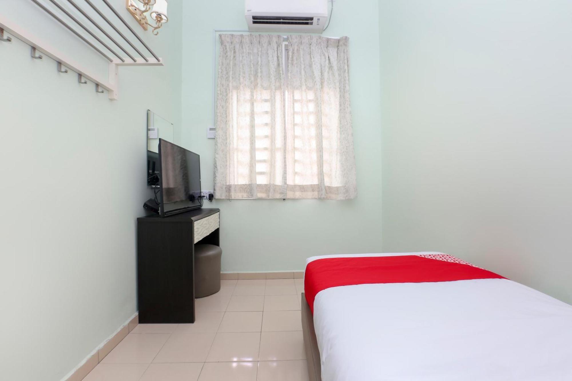 Oyo 90132 Come Inn Premium Kuala Terengganu Zewnętrze zdjęcie