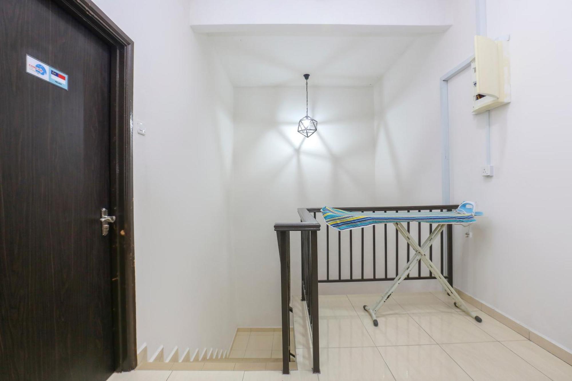 Oyo 90132 Come Inn Premium Kuala Terengganu Zewnętrze zdjęcie