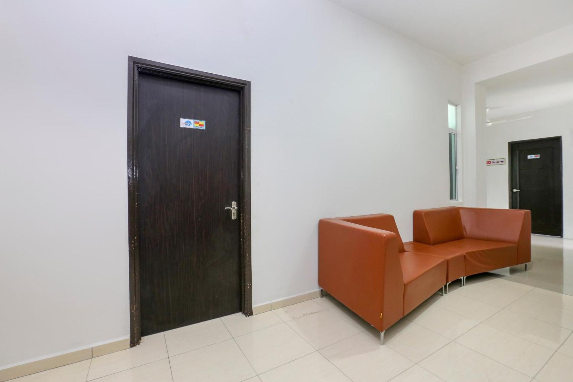 Oyo 90132 Come Inn Premium Kuala Terengganu Zewnętrze zdjęcie